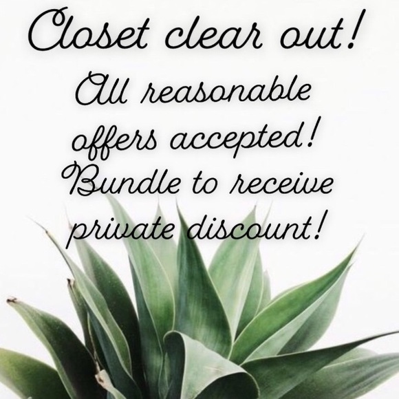 Closet Clean Out!! - Picture 1 of 1